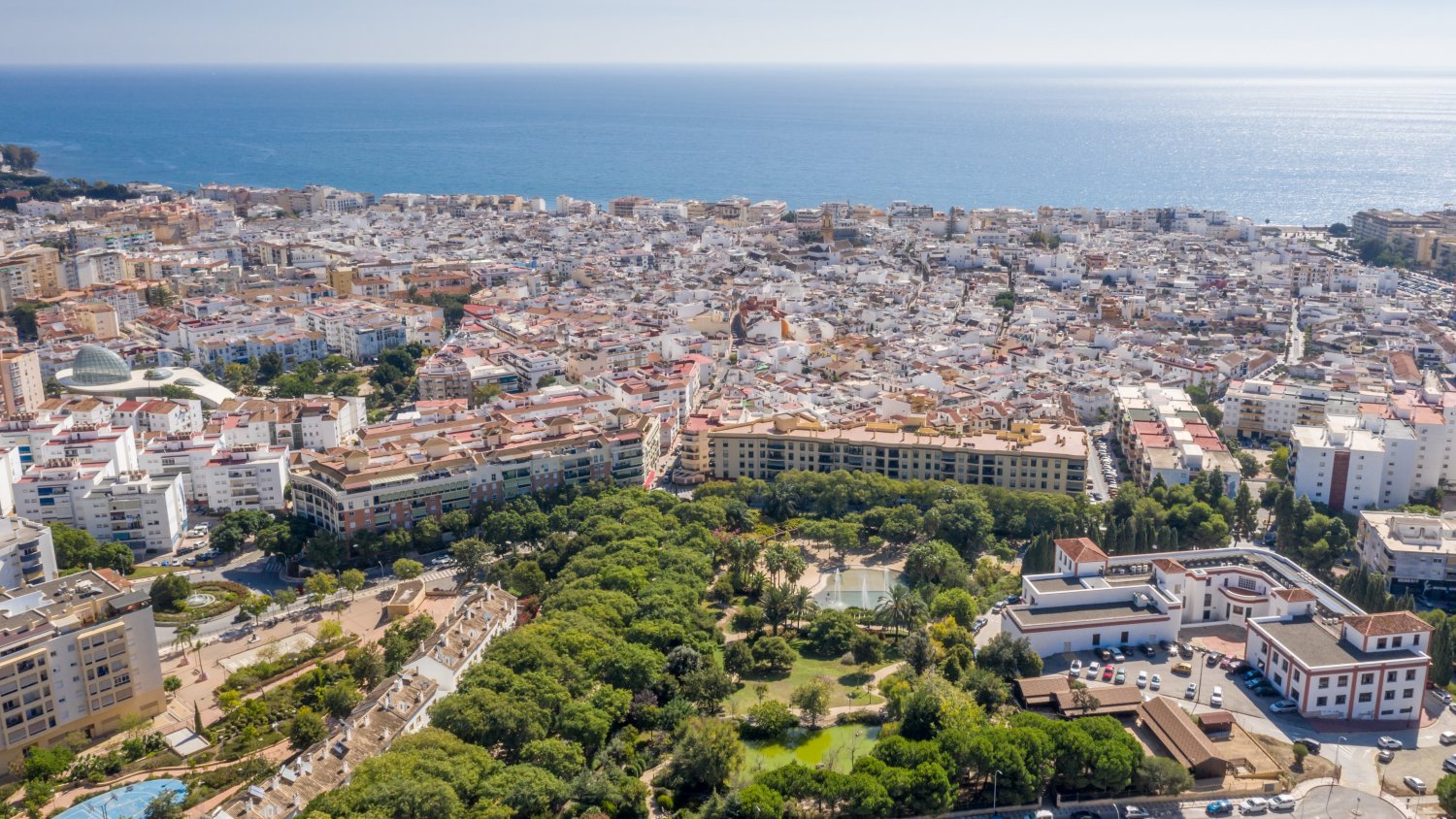 El Ayuntamiento acuerda la construcción de una desaladora en Estepona para garantizar el abastecimiento de agua 