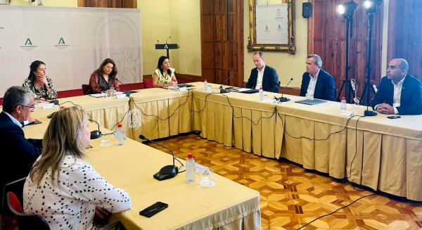 Carmen Crespo destaca el Instituto Mixto como el 'laboratorio de la agricultura del futuro'