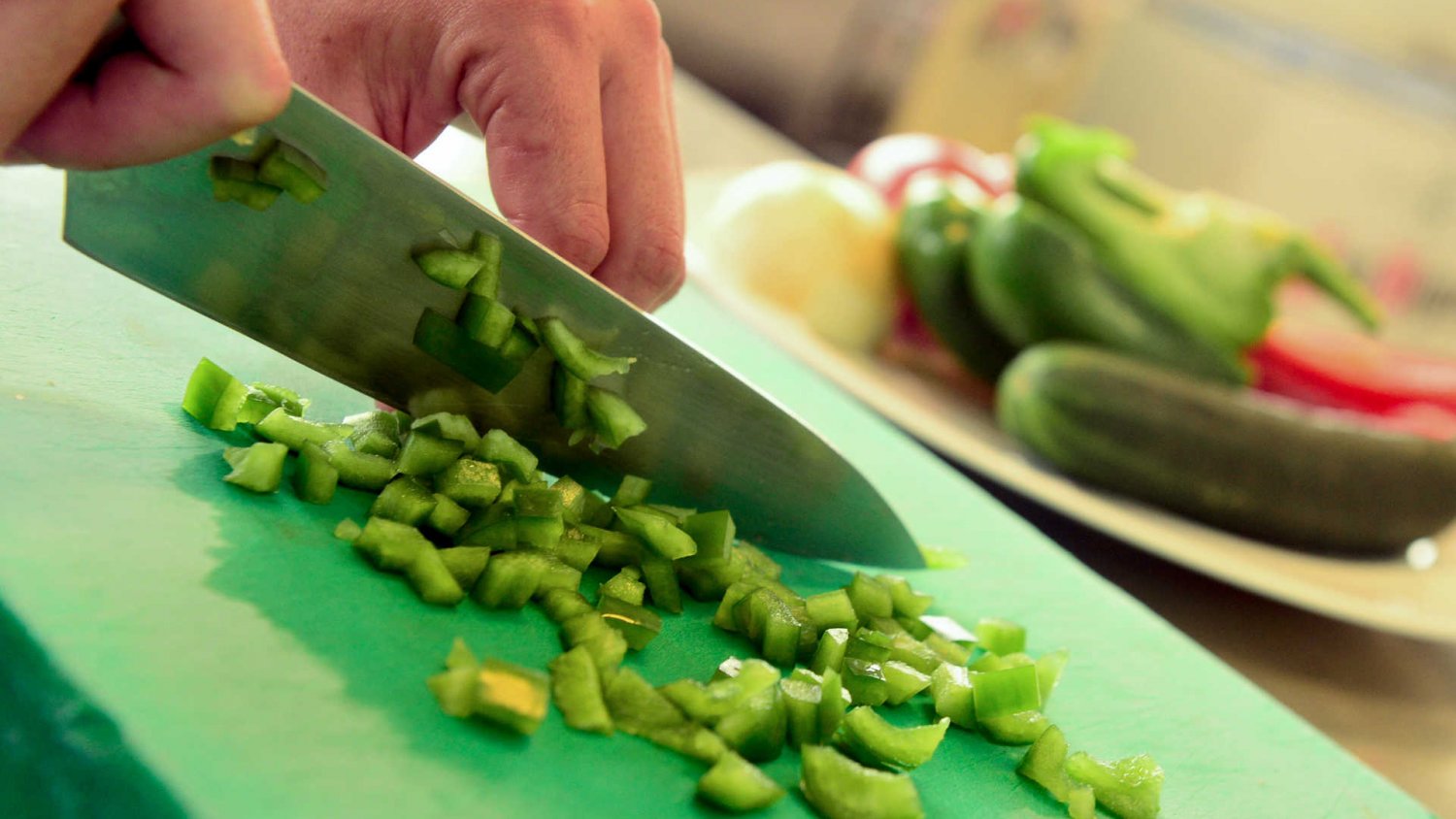 Andalucía se promociona como destino cultural y gastronómico en una acción en Francia