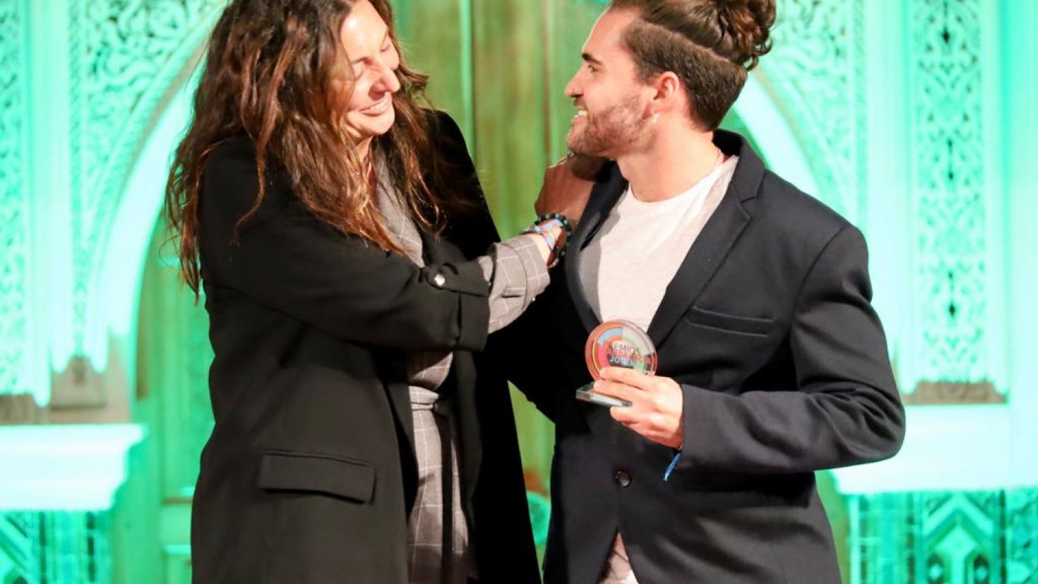 Loles López llama a jóvenes y entidades a participar en los Premios Andalucía Joven, que amplía el plazo de candidaturas al 7 de julio