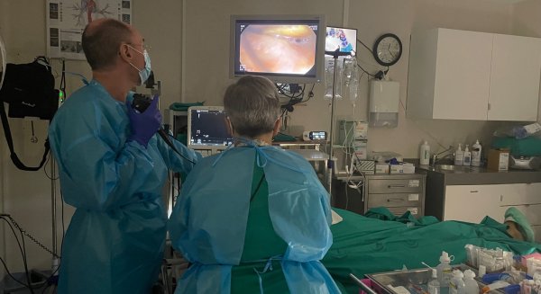 Neumólogos del Hospital Regional detectan el primer caso de estenosis subglótica traqueal idiopática familiar descrito en España