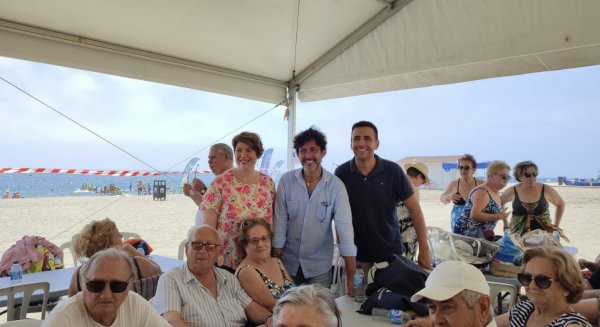 Continúan en Fuengirola los encuentros playeros La Gramola de la Diputación