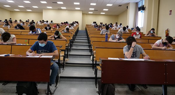 UMA.- Dos titulaciones de la Universidad de Málaga tienen una nota de corte superior al 13
