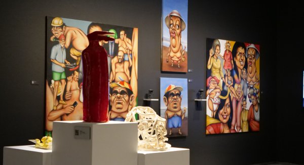 UMA.- El Rectorado muestra una selección de obras de alumnos egresados de Bellas Artes del curso 2021-22