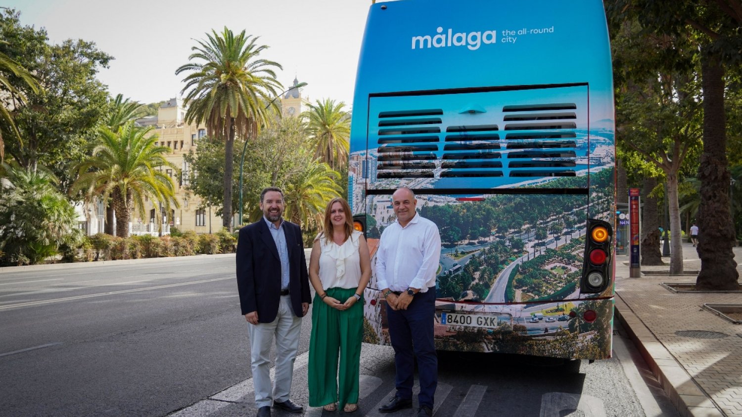 El Ayuntamiento inicia una campaña en los autobuses turísticos para promocionar la nueva marca Ciudad de Málaga