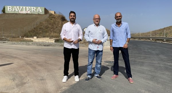 Vélez-Málaga finaliza las obras de conexión entre la avenida de las Palmeras y el camino de Algarrobo de La Caleta