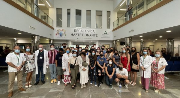Un grupo de universitarios estadounidenses visita el Hospital Clínico de Málaga