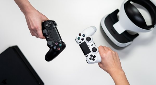 La Junta aconseja atender al etiquetado de los videojuegos antes de adquirirlos para menores