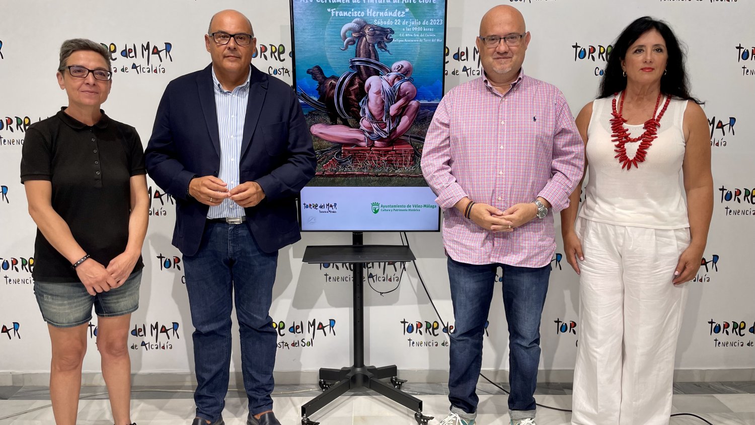 El certamen de pintura 'Francisco Hernández' de Torre del Mar celebra su décimo cuarta edición