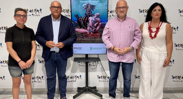 El certamen de pintura 'Francisco Hernández' de Torre del Mar celebra su décimo cuarta edición