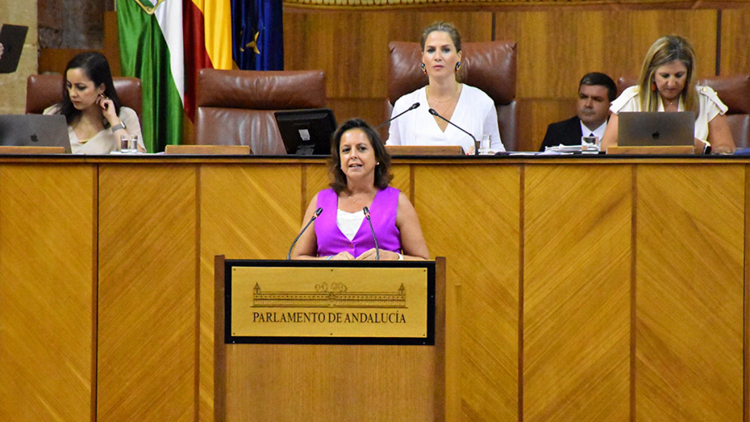 Andalucía fomenta la detección temprana de los problemas de salud mental en escuelas y lugares de trabajo