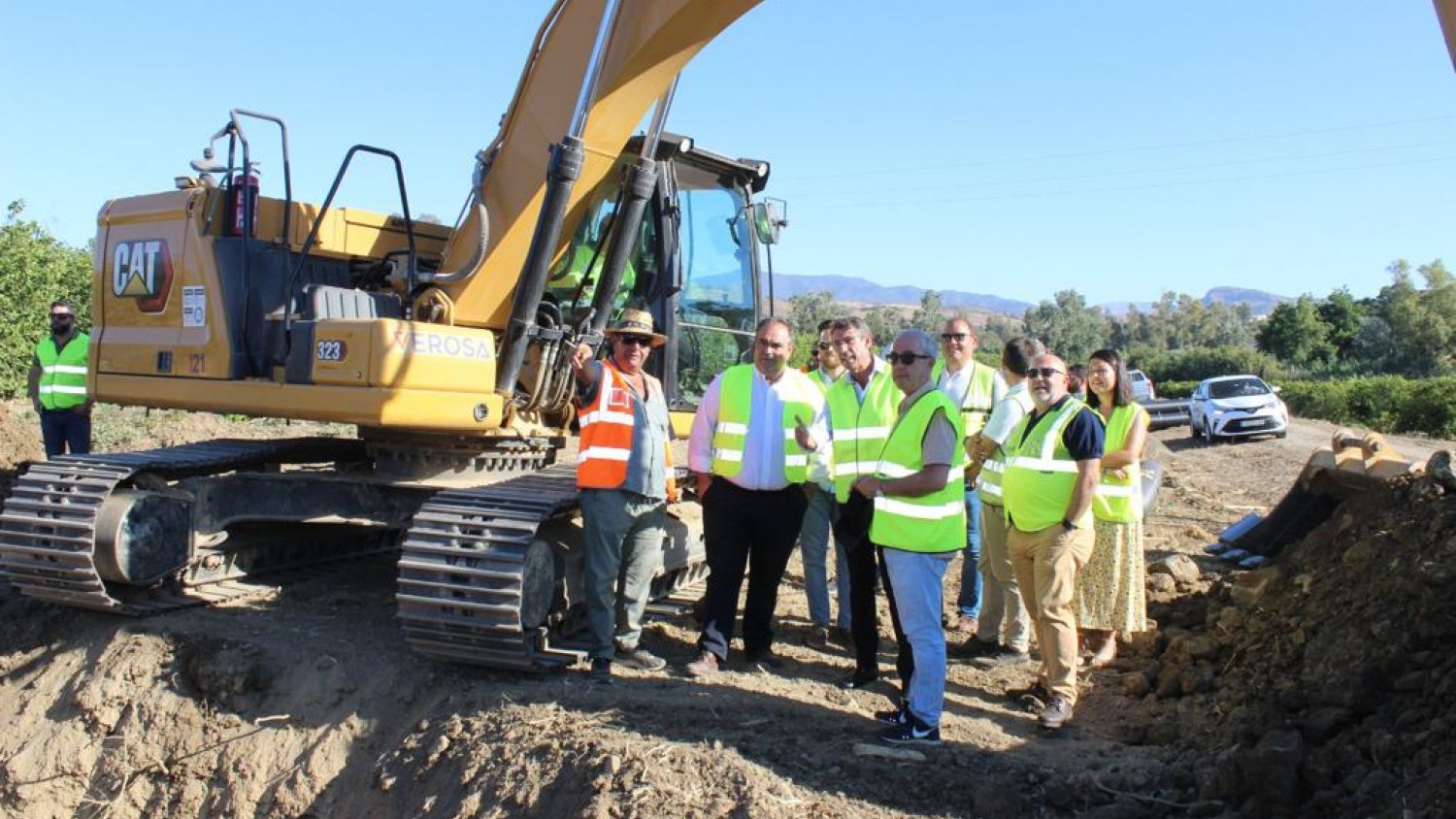 El delegado de Agricultura realiza una visita técnica del colector de Zalea en Pizarra 