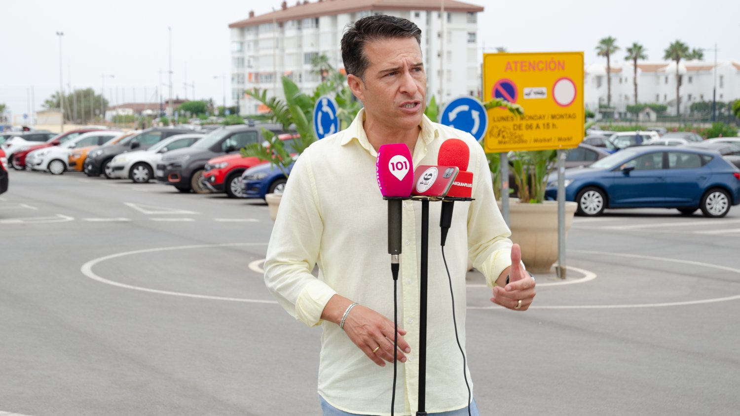 El Ayuntamiento de Torrox habilita nuevas bolsas de aparcamiento gratuitas
