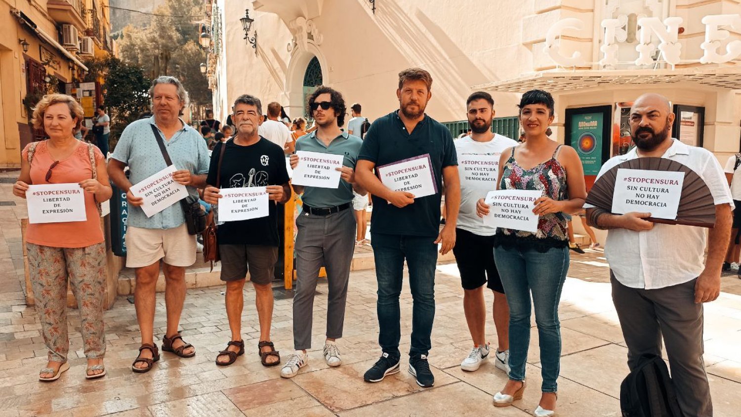 Con Málaga propone que el Ayuntamiento repruebe la censura de actividades culturales