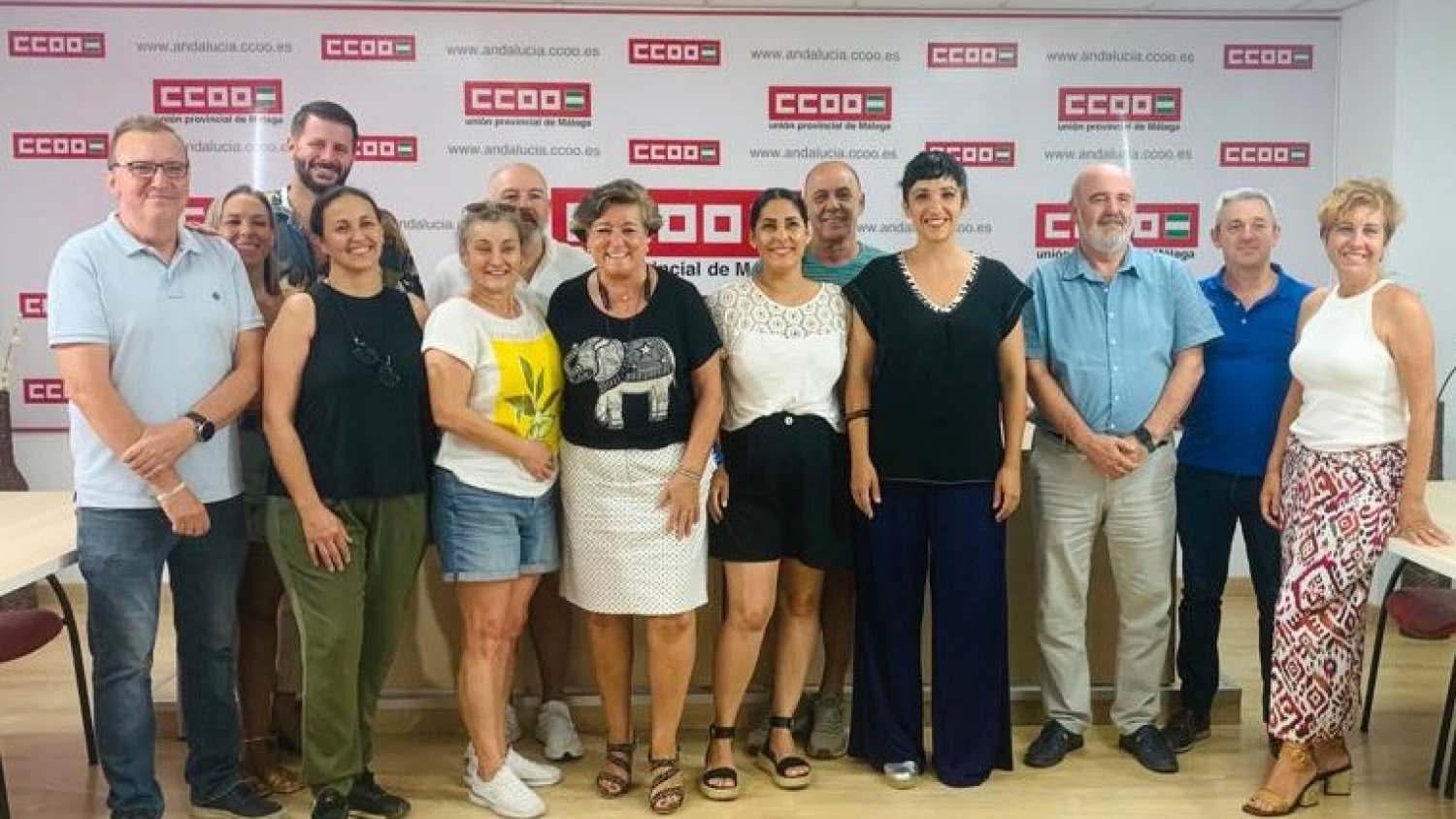 Con Málaga pide al Ayuntamiento que defienda la jornada de 32 horas y elimine la liberalización de horarios “abusiva” en el comercio