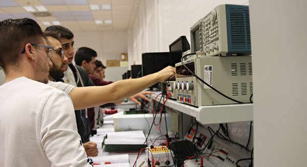 El Consejo de Gobierno ratifica el acuerdo para ordenar y gestionar las bolsas docentes de FP