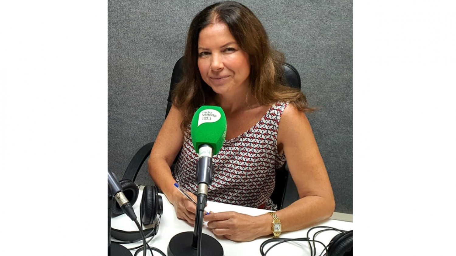 El Ayuntamiento impulsará la radio municipal `Radio Victoria´ con una nueva programación  local y cercana     