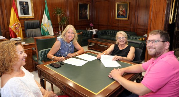 El Ayuntamiento muestra su compromiso con las personas con enfermedad mental a través de un convenio con Afesol 