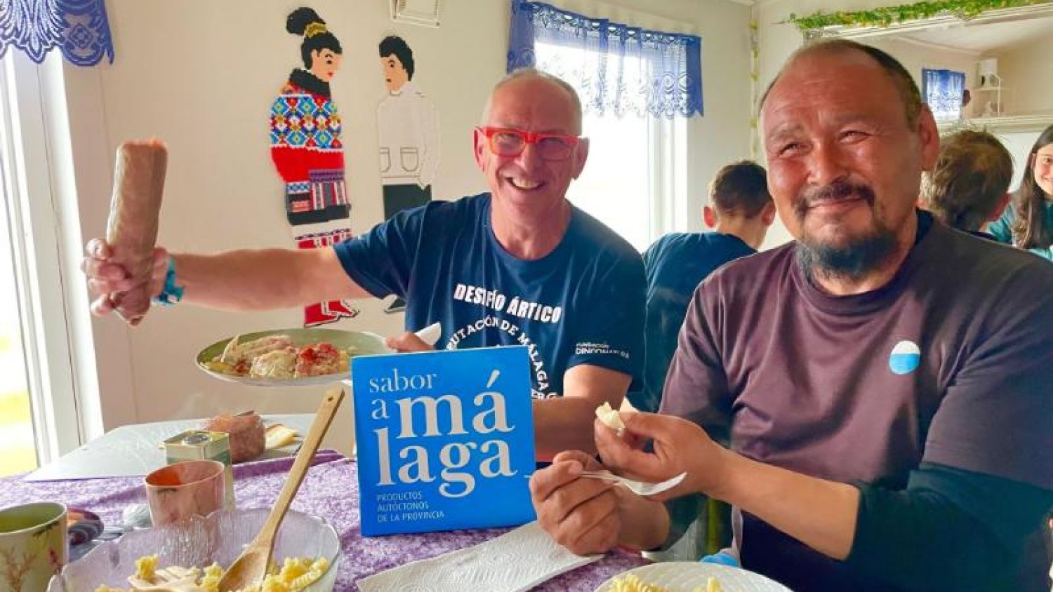 La expedición Desafío Ártico, embajadores de Sabor a Málaga en Groenlandia