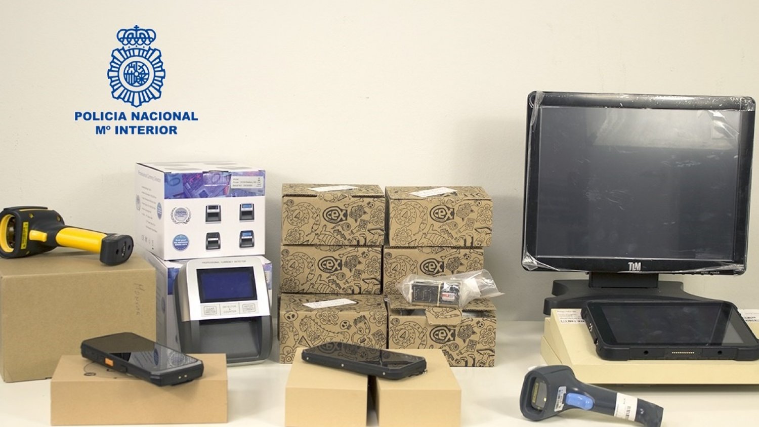 La Policía Nacional detiene a un empleado infiel que sustrajo artículos de ofimática por valor de 41.200 euros