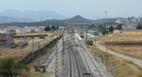 Adif avanza con nuevas actuaciones en la renovación integral de la línea Bobadilla-Algeciras