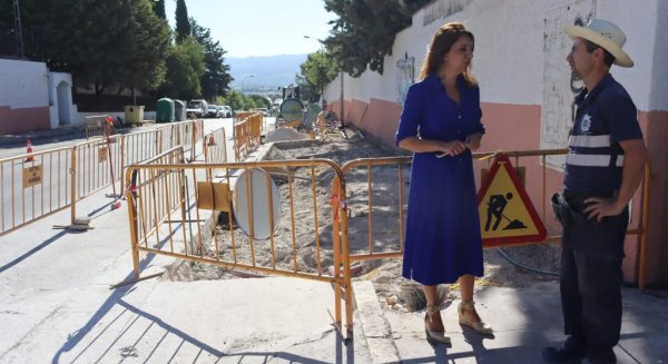 El Ayuntamiento avanza en el plan de accesibilidad del Polígono con trabajos en Fernando de los Ríos