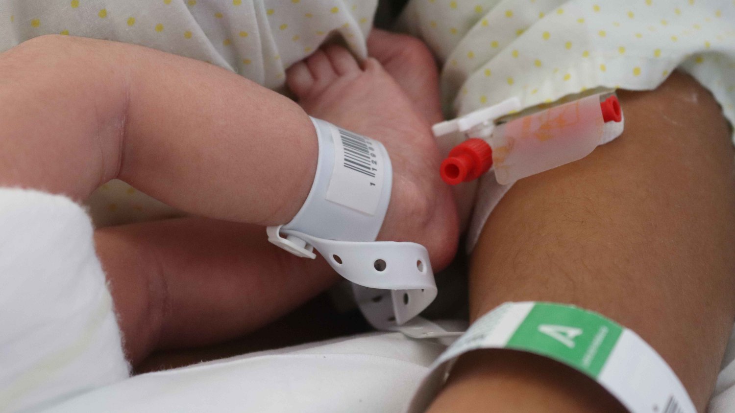 El Hospital Materno Infantil amplía los circuitos de seguridad y custodia de los recién nacidos