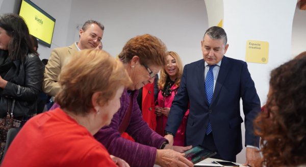 La Junta adjudica 189 nuevos Puntos Vuela con una inversión de 13,5 millones de euros