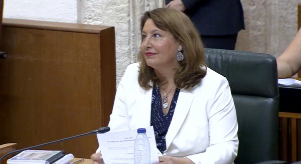 La consejera de Agricultura subraya su 'rechazo absoluto' a la Ley de Restauración de la Naturaleza europea