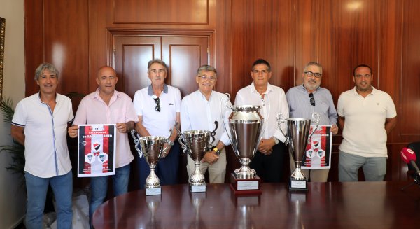 El estadio municipal Antonio Naranjo albergará un triangular con motivo del 50 aniversario de la UD San Pedro 
