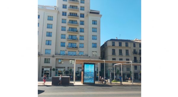 Rincón de la Victoria inicia una campaña promocional en espacios de mayor tránsito turístico de la ciudad malagueña