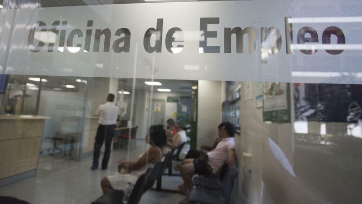 Marbella registra un nuevo récord en el mes de julio al bajar por primera vez la cifra de 8.000 desempleados  