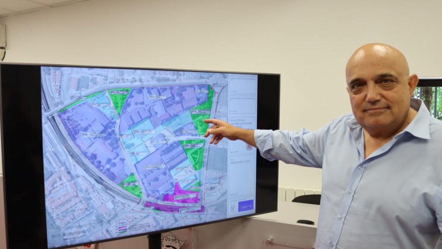 El Ayuntamiento reordena urbanísticamente El Fuerte, ganando casi 9.000 metros cuadrados de zonas verdes  