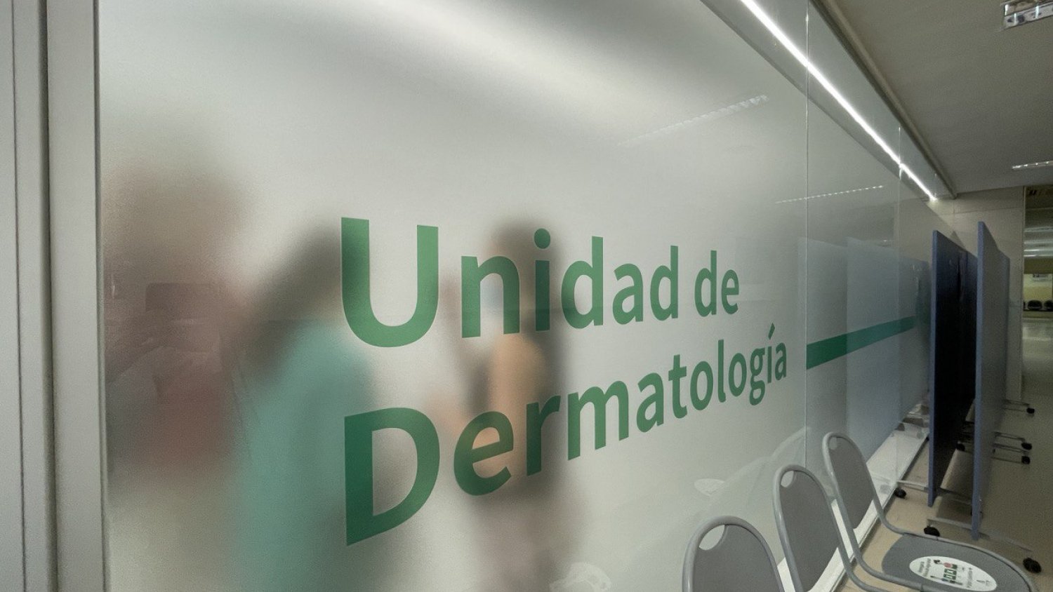 El Hospital Clínico mejora la accesibilidad a la cirugía ambulatoria de los pacientes de Dermatología
