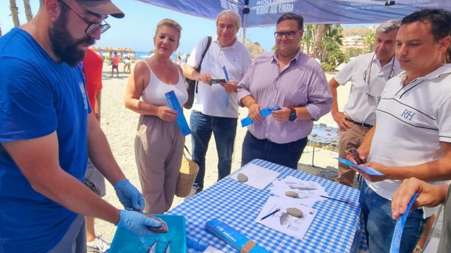 'Andalucía, Mares que saben' recala en las provincias de Málaga, Granada y Huelva para poner en valor al sector pesquero andaluz