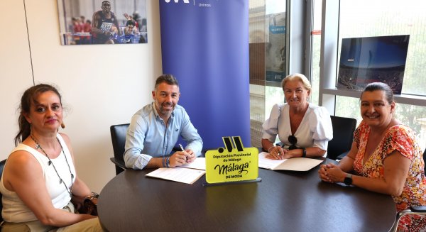 La Diputación y comerciantes colaborarán para promocionar productos de Málaga de Moda