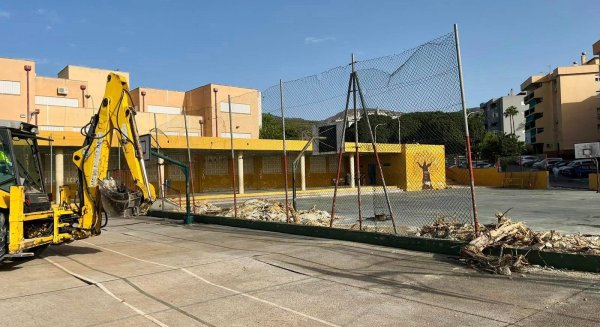 El Ayuntamiento de Torremolinos acomete trabajos de mejora en los colegios del municipio cara al inicio del curso escolar