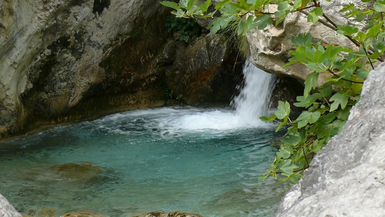 Nerja cierra temporalmente el acceso al río Chillar debido al alto riesgo de incendios