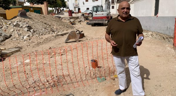 Avanzan a buen ritmo los trabajos para la remodelación integral de la plaza de El Llanete 