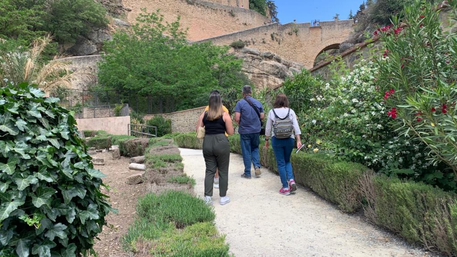 Turismo de Ronda licita el mantenimiento de las zonas verdes en los monumentos 