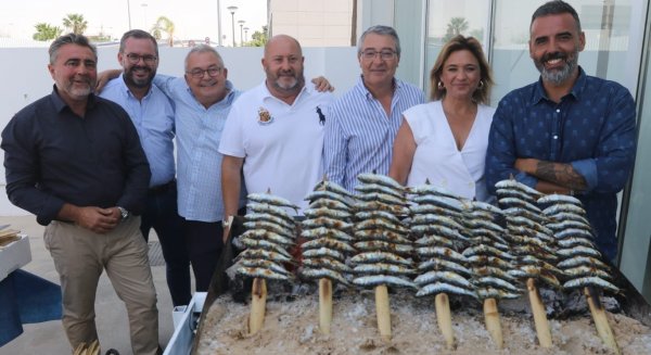 Torremolinos busca mañana sábado al mejor espetero de la Costa del Sol