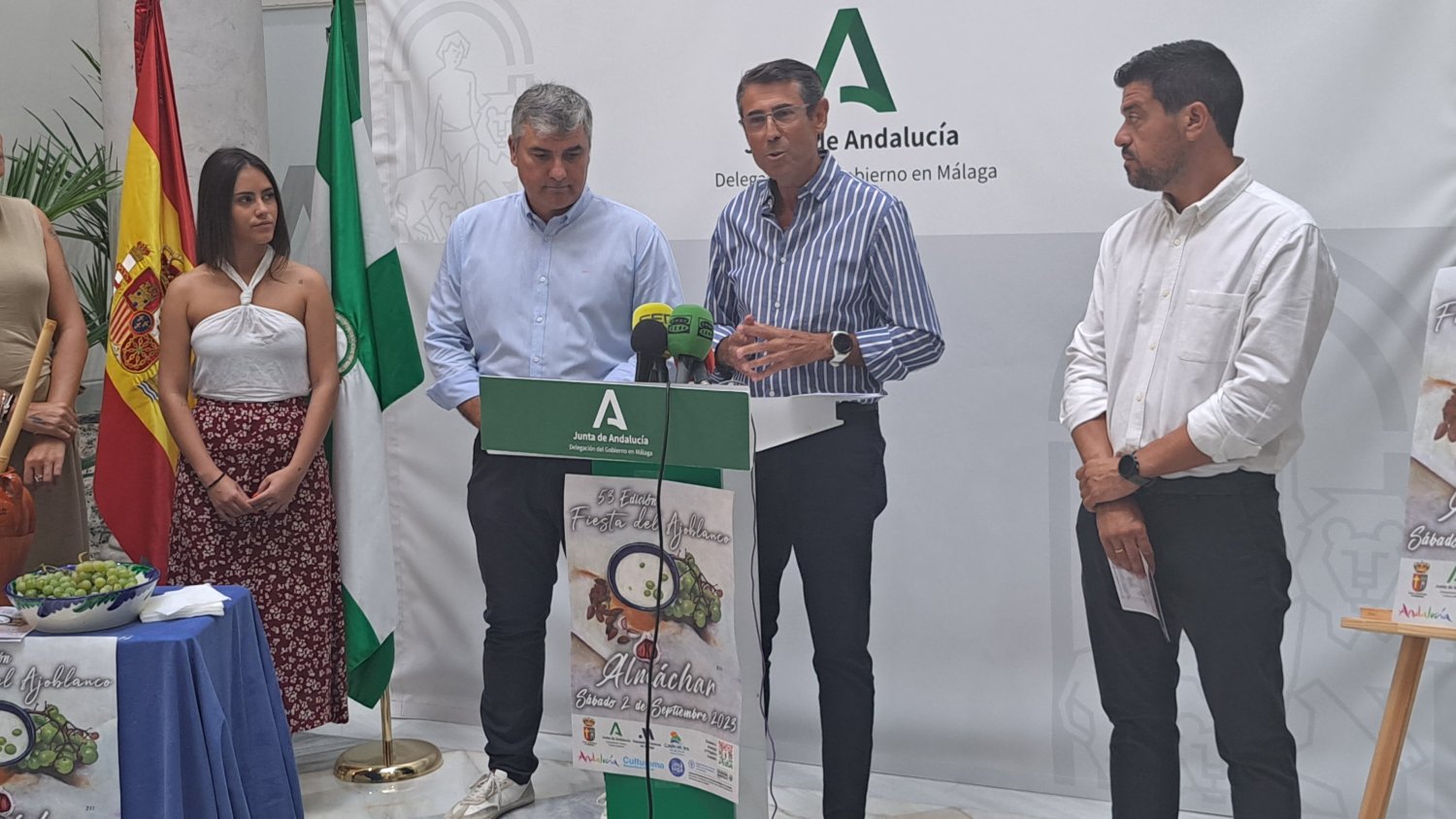 Almáchar celebra el próximo sábado su Fiesta del Ajoblanco con 4.000 litros de este plato típico