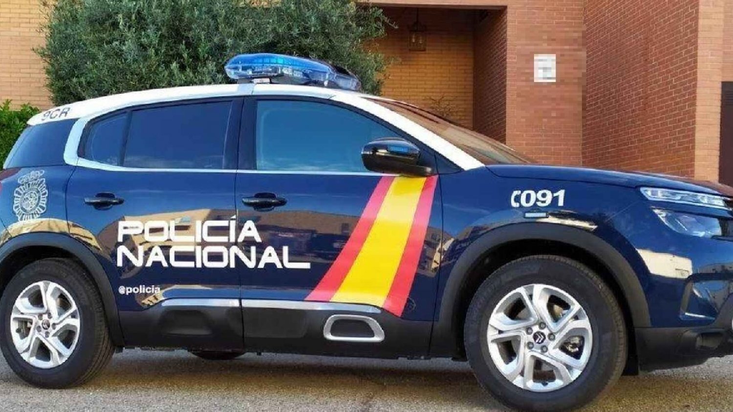 La Policía Nacional detiene a tres personas tras un atropello intencionado a un hombre en el barrio de Las Castañetas 