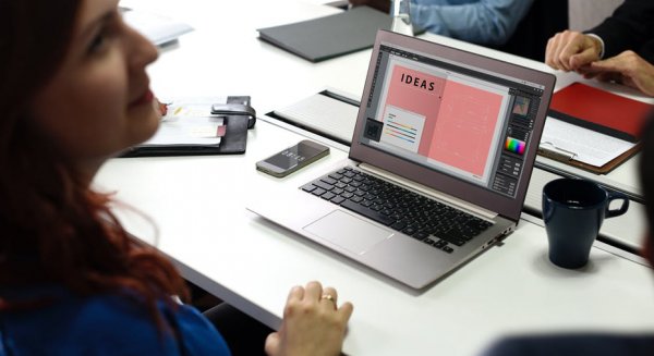 La Junta apoya la creación de más de 2.000 empresas impulsadas por 2.300 universitarios
