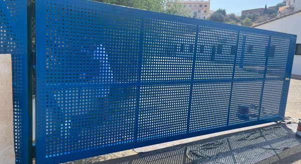 La Concejalía de Educación concluye los trabajos de pintura en las instalaciones de las escuelas infantiles del municipio