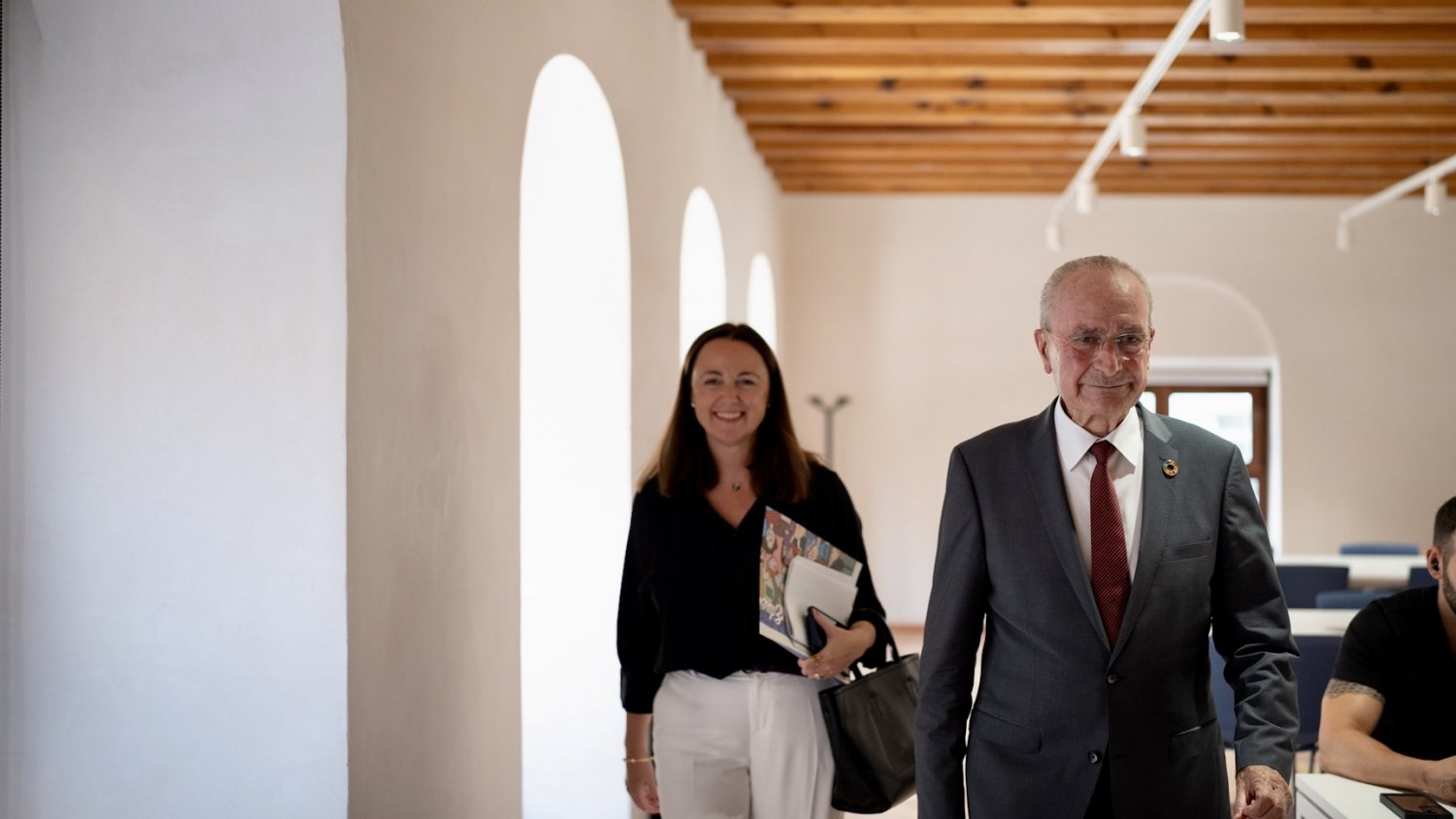 El alcalde inaugura la biblioteca Jorge Guillén en el edificio rehabilitado del Convento de San Andrés de El Perchel