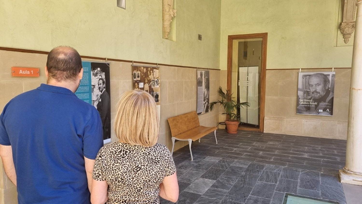 La Sede Antonio Machado de Baeza acoge la exposición José Manuel Caballero Bonald: La aventura de escribir