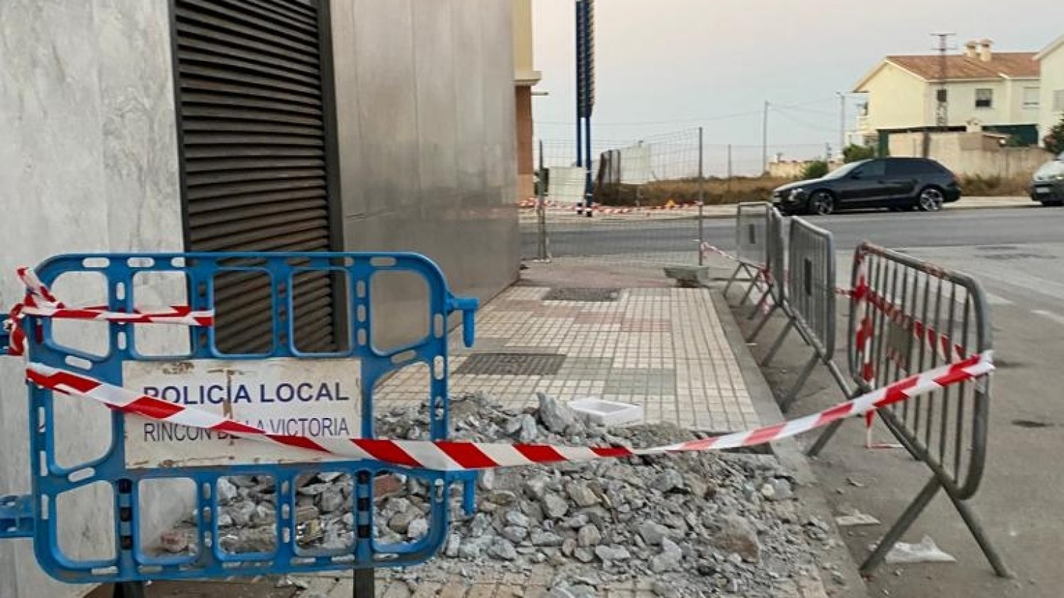 El Ayuntamiento ejecuta las obras para mejorar el entorno de la Villa Romana de Torre de Benagalbón