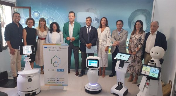 Junta y UMA inauguran el primer prototipo de casa tecnológica para mejorar la calidad de vida de las personas en situación de dependencia