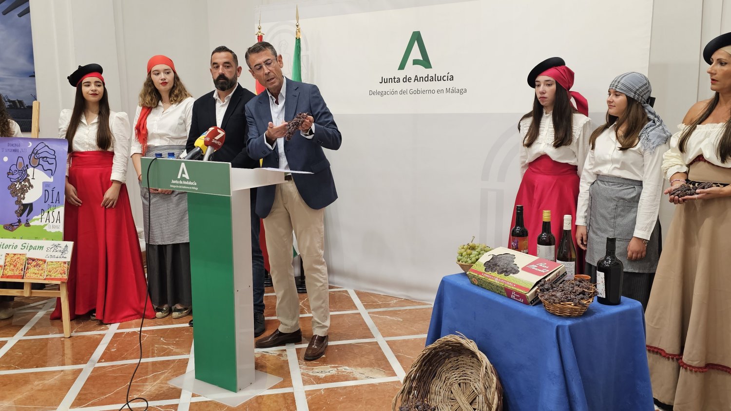 El Borge, municipio con mayor número de paseros de la provincia, celebra este domingo el Día de la Pasa